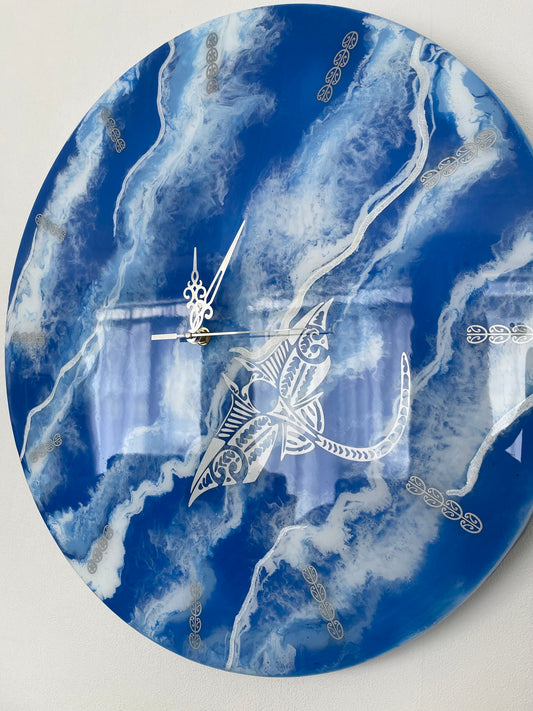 Whai (Stingray) Wall Clock