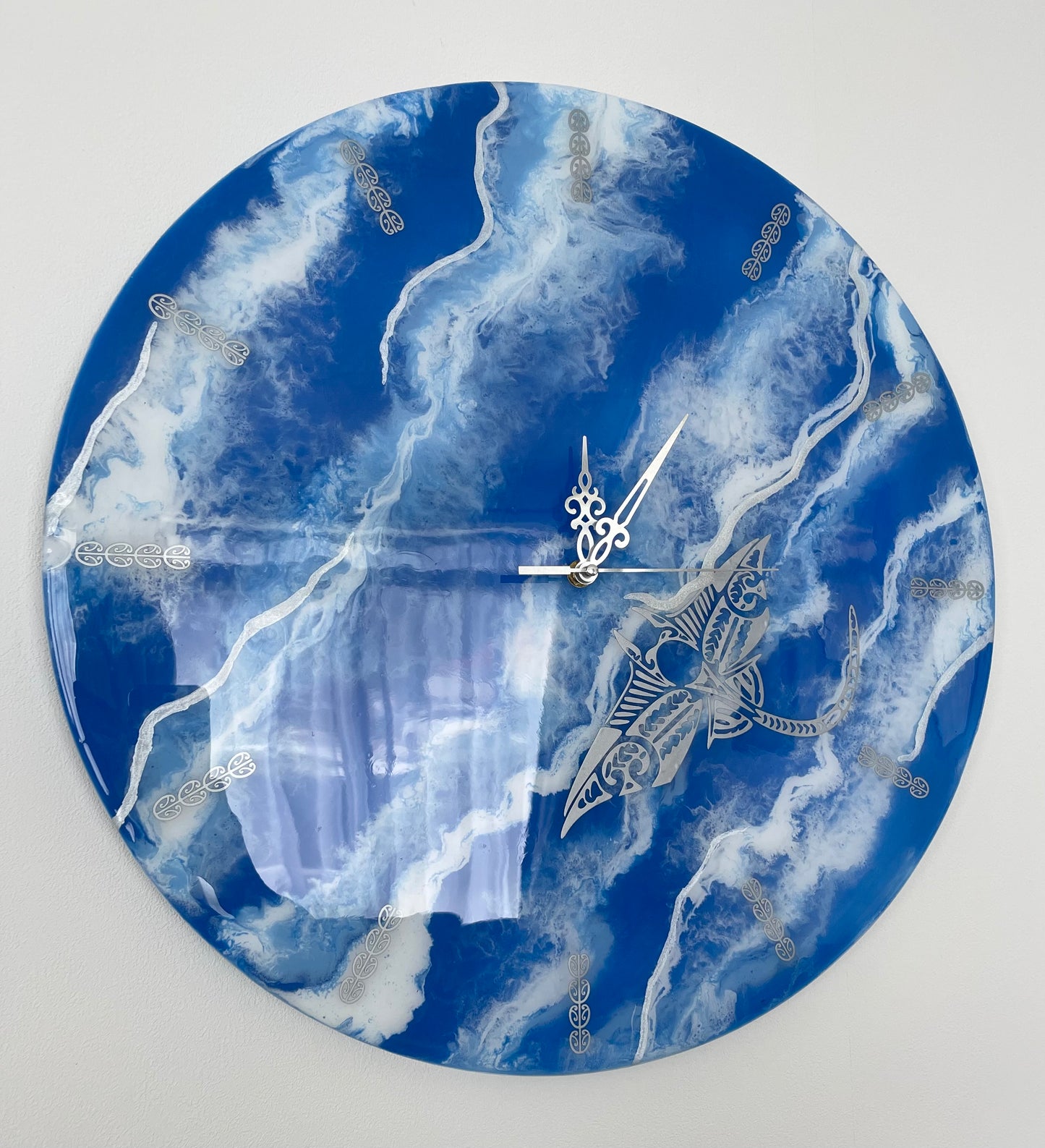Whai (Stingray) Wall Clock