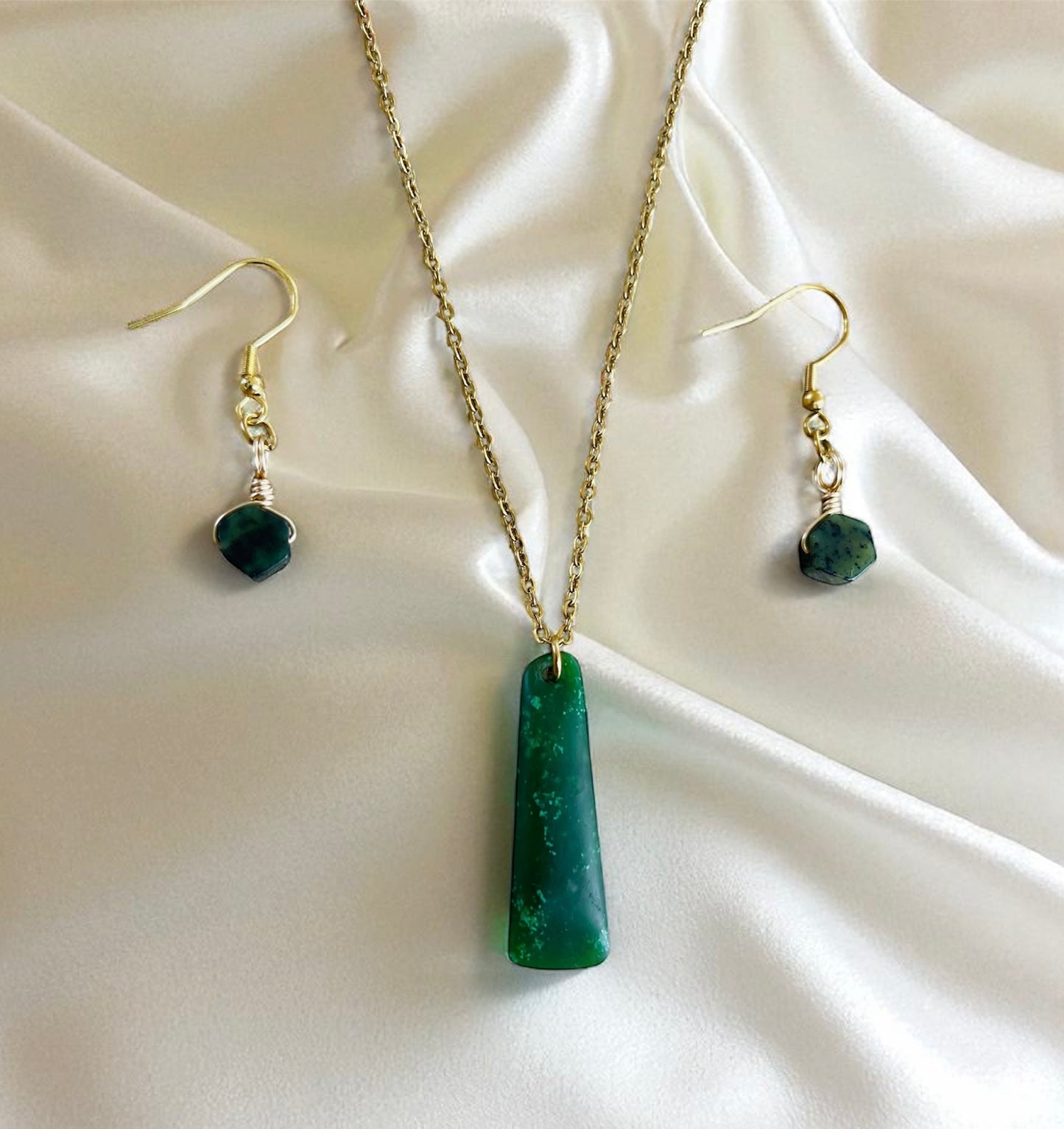 Greenstone Necklace & Earring Set
